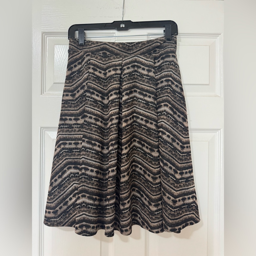 LulaRoe Madison Skirt size Small Brown Black Print with Pockets
